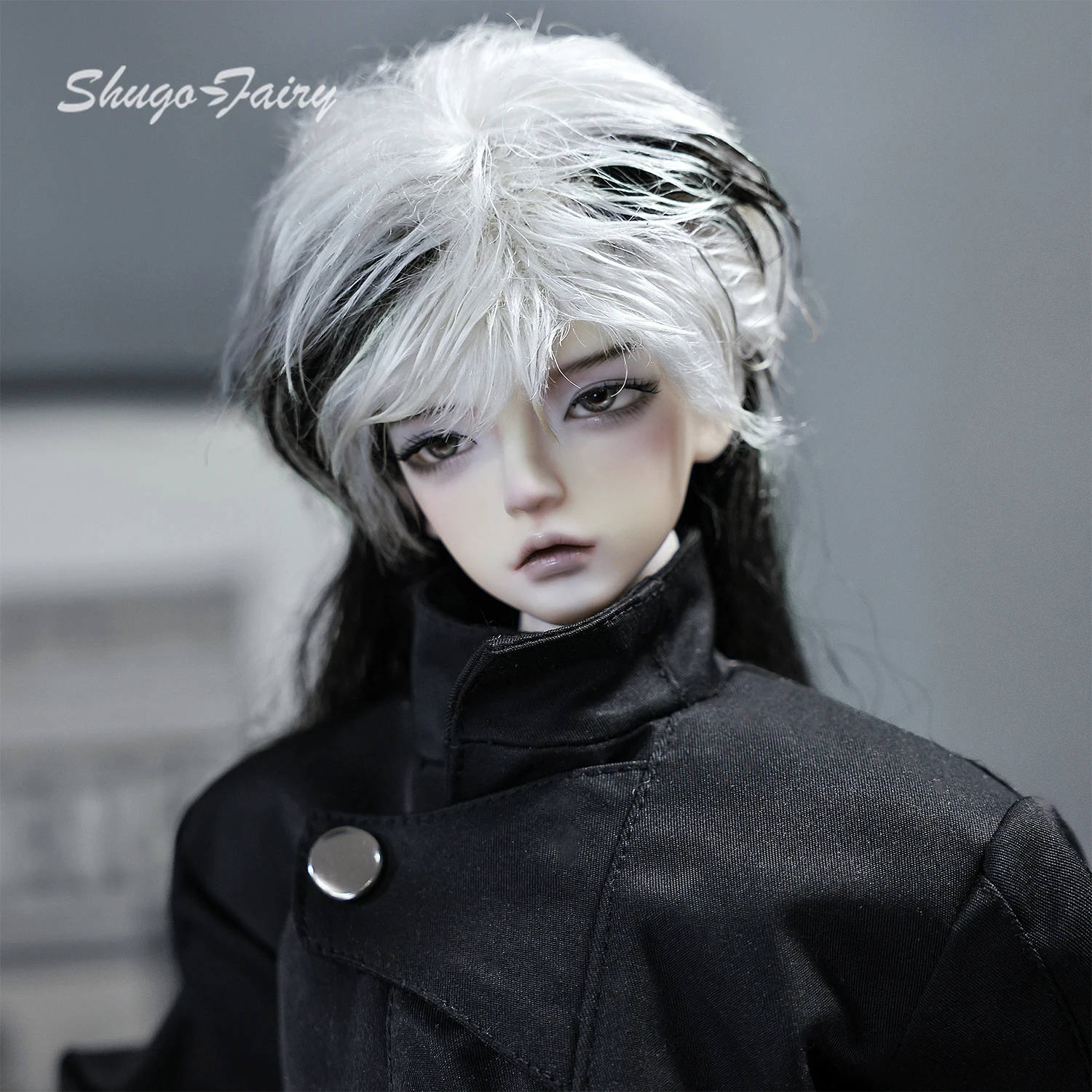 Ethnic Fashion Model - Poupée articulée ShugaFairy Roland D BJD