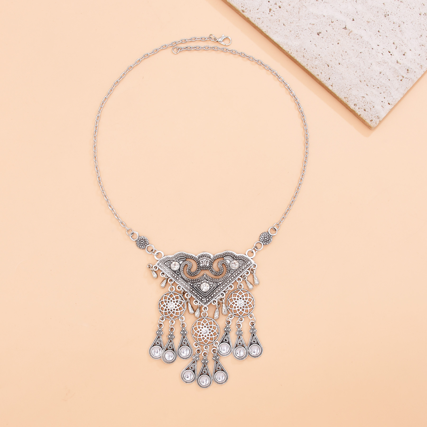 Collier Pendentif Géométrique  - Ethnic Fashion Pakistan avis et prix